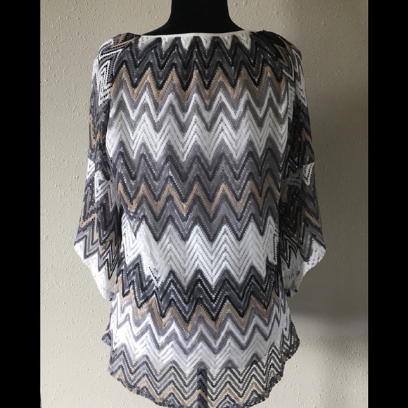 Tacera crochet blouse Chevron SZ LG - Picture 2 of 5